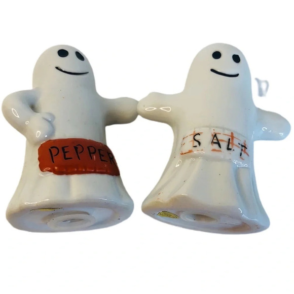 Ghost salt & pepper shakers. Excellent condition. - Picture 4 of 6